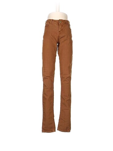 Bershka Düz Kesim %70 İndirimli.