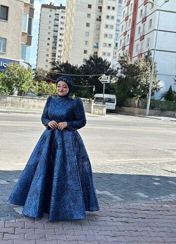 Lacivert simli abiye