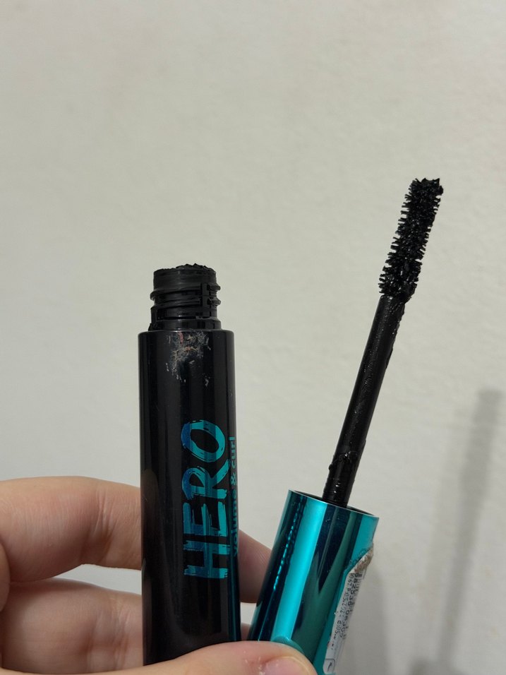 Flormar Suya Dayanıklı Maskara - Görsel 2