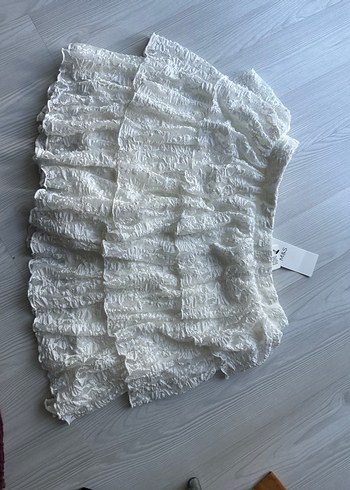 Fırfırlı Beyaz Keten Mini Etek