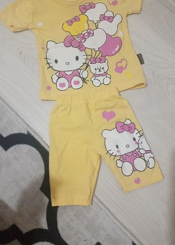 Sarı Örme Kız Bebek Kısa Kollu Takım