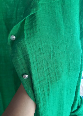 Düğmeli Yeşil Keten Uzun Kollu Gömlek - Görsel 3
