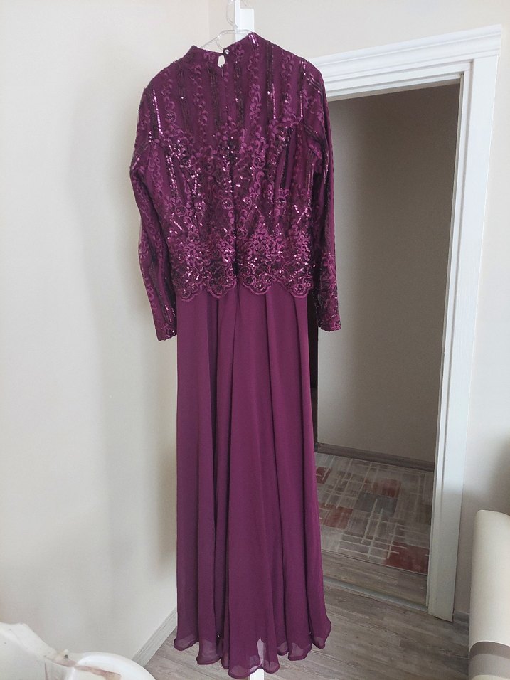 Mor Pul Detaylı Kadın Şapkalı   pelerin  abiye - Görsel 5