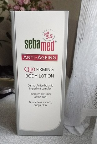 sebamed q10 anti aging yaşlanma karşıtı vücut losyonu