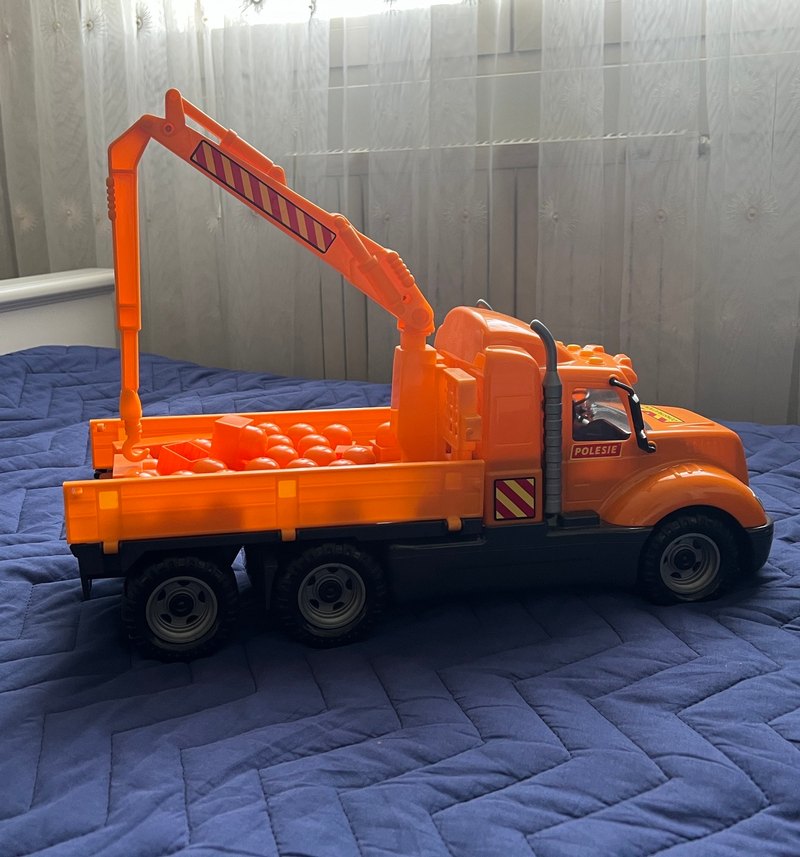 Turuncu Renkli Oyuncak Vinç Kamyonu - Görsel 5