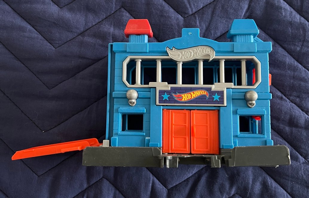 Hot Wheels Mavi Oyuncak Araba Garajı - Görsel 3