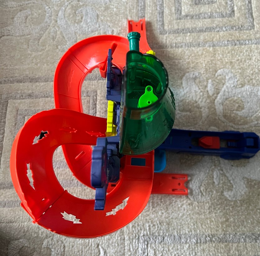 HOTWHEELS ÇILGIN LABORATUVAR OYUN SETİ - Görsel 2