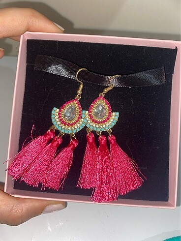 Taşlı sallantılı çok renkli küpe - Görsel 3