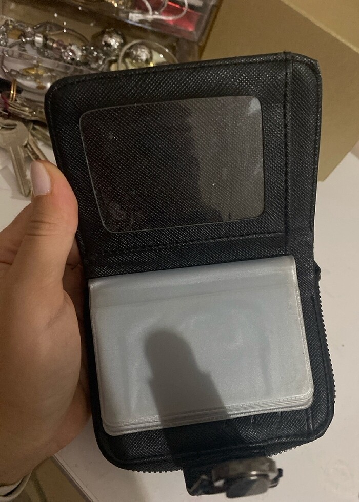 Siyah püsküllü cüzdan - Görsel 4