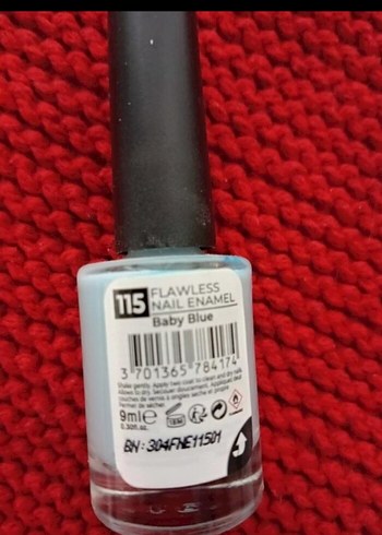 Note Note Flawless bebek mavisi Oje sadece rengi denendi