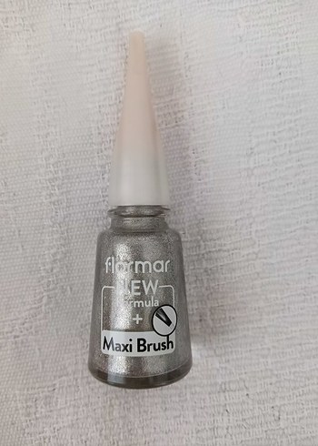 Flormar Gri Oje Maxi Fırça