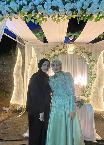 Uzun Turkuaz Drapeli Straplez Kadın Kına Elbisesi - Görsel 5