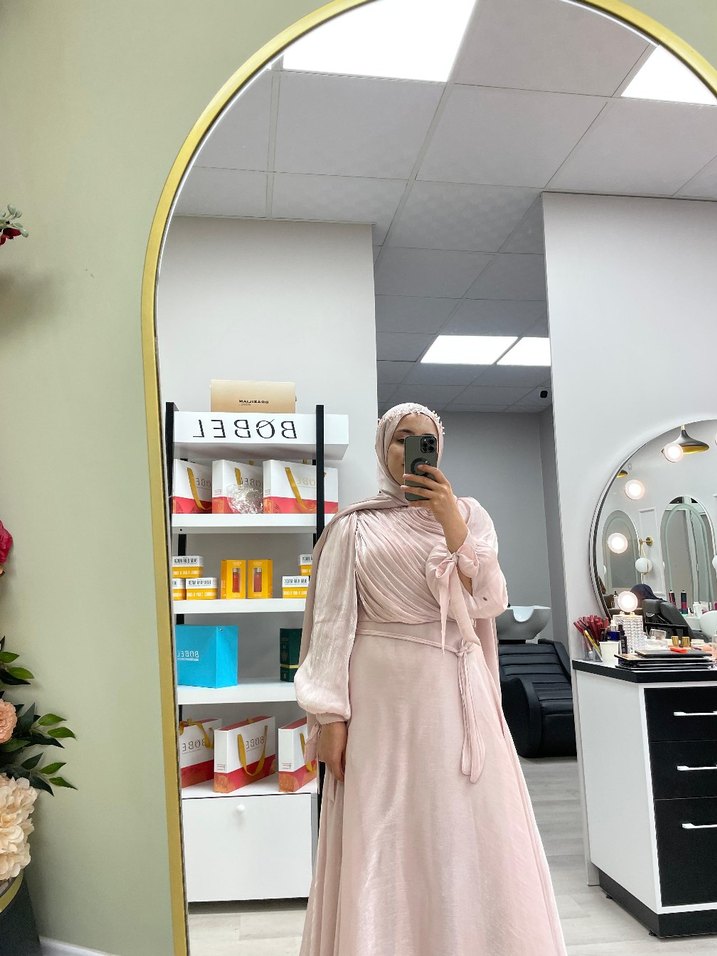 Pembe Uzun Kollu Bağcıklı Uzun Kadın abiye - Görsel 5