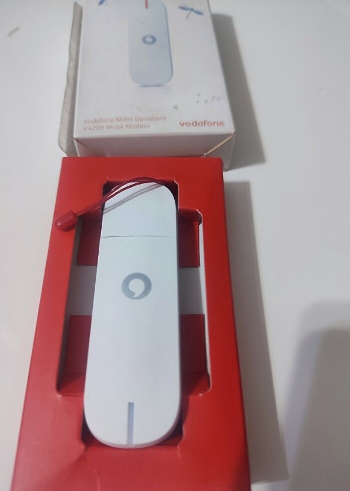 Vodafone K4203 3G VIN USB Mobil MODEM - Görsel 2