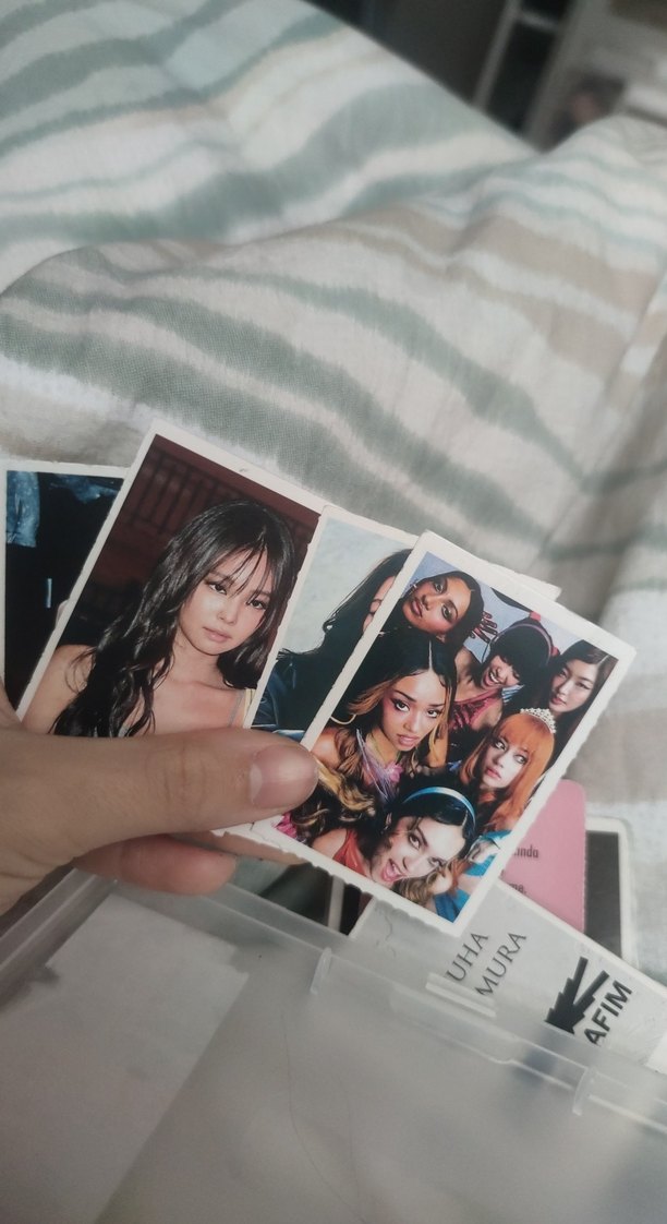 12 adet karışık kpop freebieleri - Görsel 2