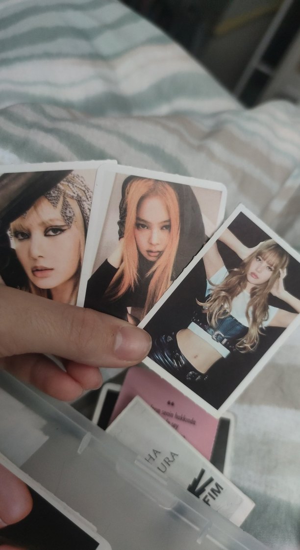 12 adet karışık kpop freebieleri - Görsel 4