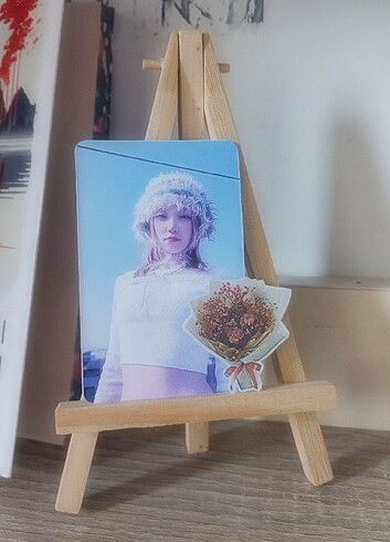 Yuqi (G)-Idle Photocard Kpop