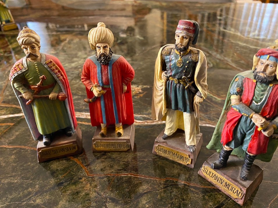 Renkli Sultan Figürleri 4lü Set - Görsel 2
