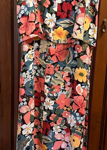 Çiçek Desenli Uzun Elbise - Görsel 2