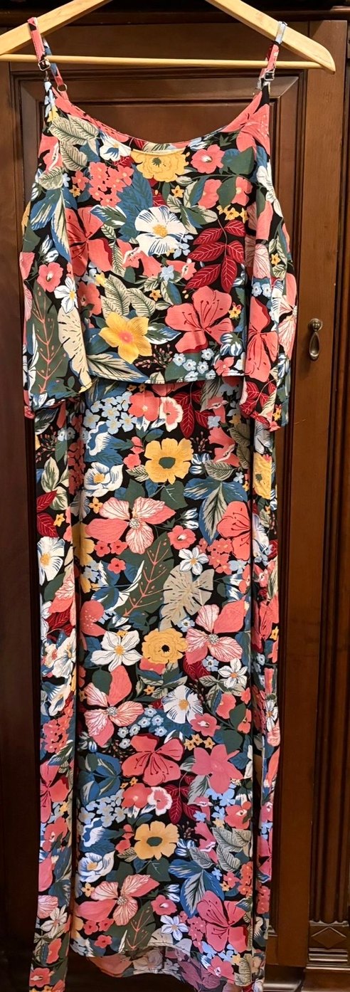 Çiçek Desenli Uzun Elbise - Görsel 3