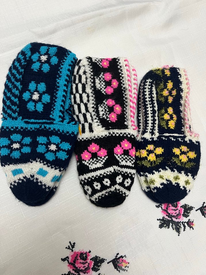 Nakışlı Örgü Kadın Terlikleri - Görsel 5