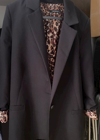 Leopar Astarlı Siyah Kadın Uzun Blazer