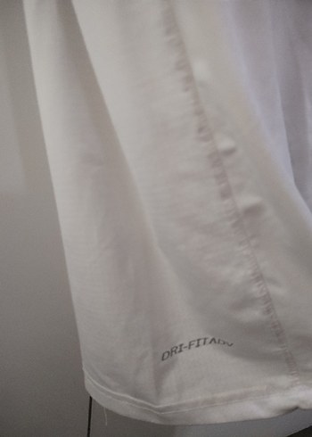 Beyaz Baskılı Koşu Spor Tişörtü - Görsel 5