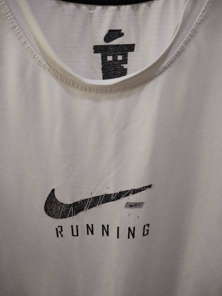 Beyaz Baskılı Koşu Spor Tişörtü - Görsel 3