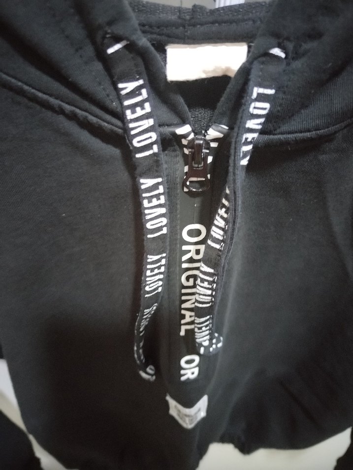 Siyah Kapüşonlu Fermuarlı Sweatshirt - Görsel 3