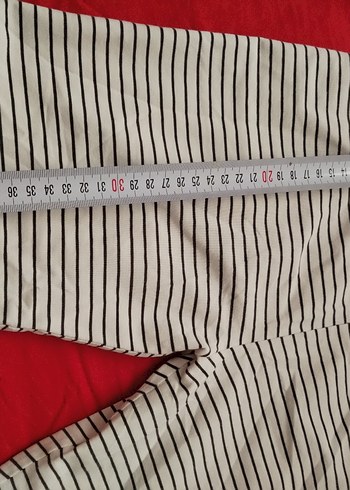 Çizgili Beyaz Mini Şort - Görsel 4