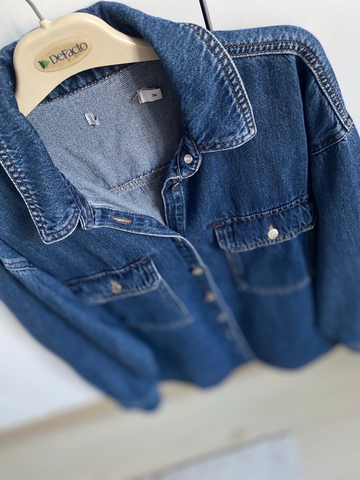 Düğmeli Mavi Kadın Denim Ceket - Görsel 2