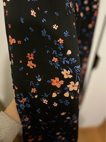 Bershka Çiçekli Pantalon