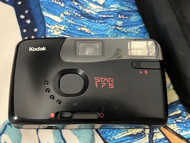 Analog fotoğraf makinesi