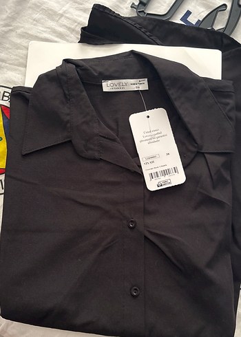 Siyah Kısa Kollu Pamuklu Gömlek - Görsel 2