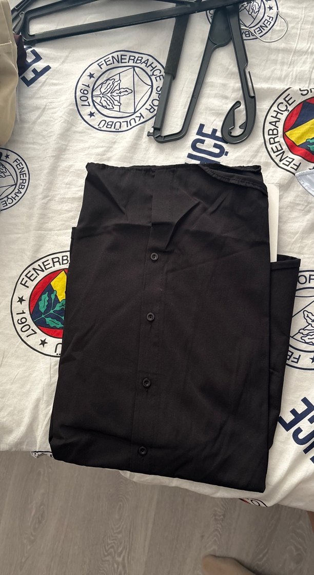 Siyah Kısa Kollu Pamuklu Gömlek - Görsel 4