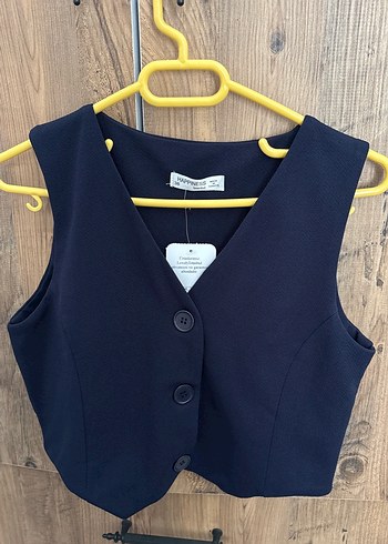 Düğmeli Siyah Mini Kadın Yelek - Görsel 3