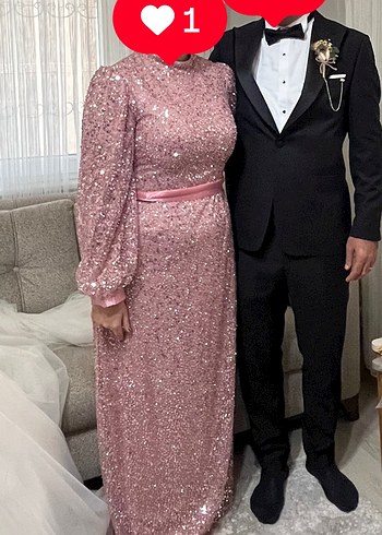 Diğer ful taşlı tesettür abiye sadexe bir kere giyildi