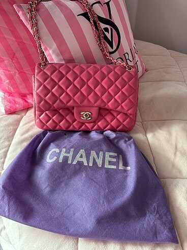 Pink chanel jumbo