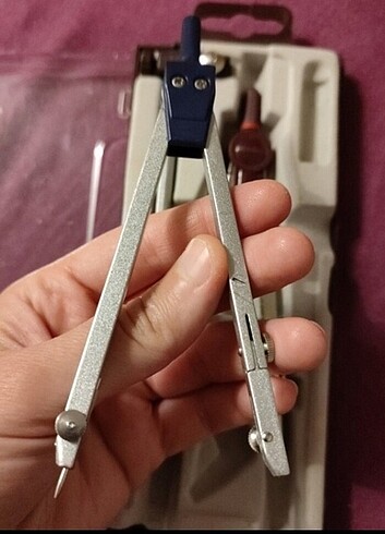  Beden Faber Castell ve Rotring pergel