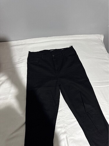 Siyah skinny jean