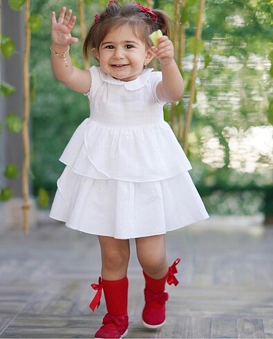 Beyaz elbise