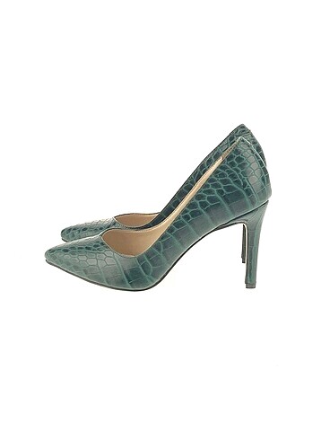 Nine West Stiletto %70 İndirimli.