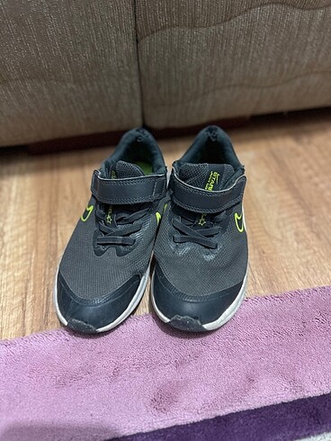 Nike erkek çocuk spor ayakkabı