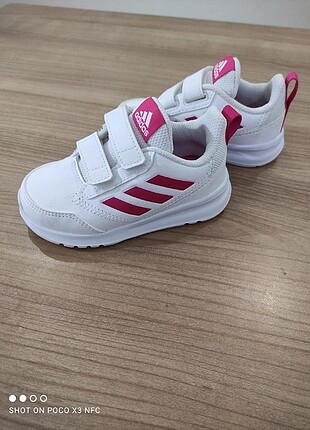  Adidas orijinal spor ayakkabı
