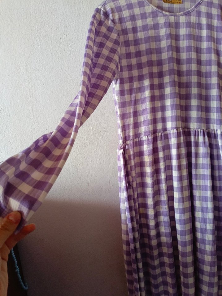 Uzun Pilili Mor Ekose Elbise - Görsel 3