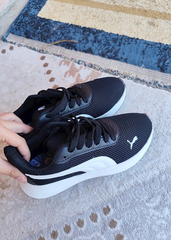 39 Beden beyaz Renk Puma kadin Spor Siyah Beyaz Sneaker