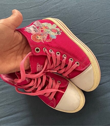 31 NUMARA WİNXLİ CONVERSE