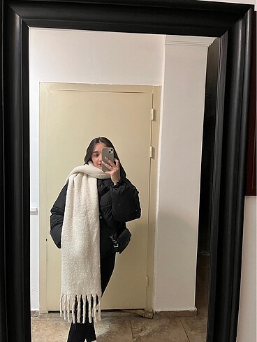 Püsküllü Yumuşak Dokulu Ekru Zara Atkı
