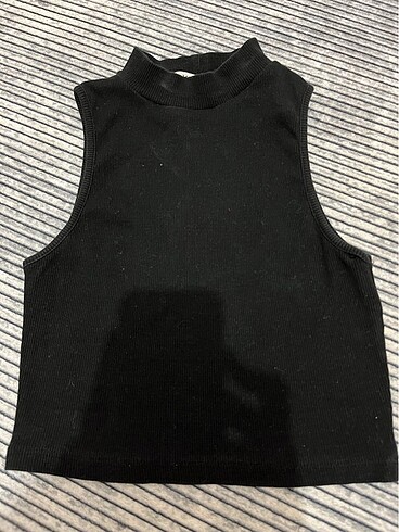 Siyah crop