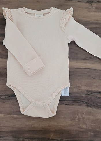 Uzun Kollu Bej Bebek Kız Takımı - Görsel 2